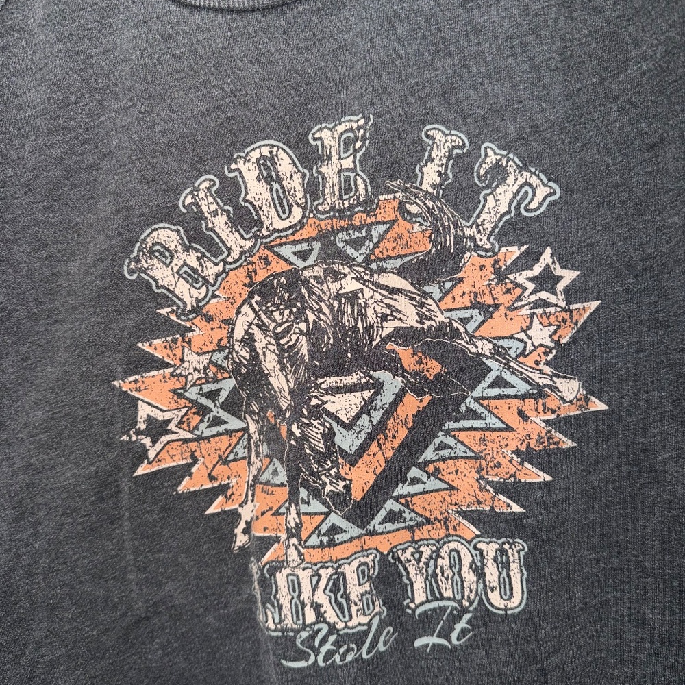 Shirt - Picture 5 of 6